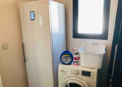 Frigo et machine a laver villa Nathan