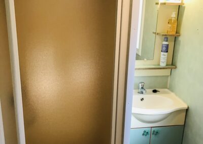 Douche et évier Mobilhome Enjoy