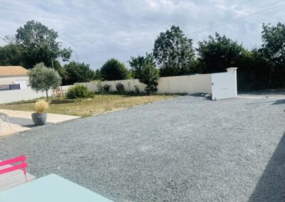 entrée parking la villa Mathéo