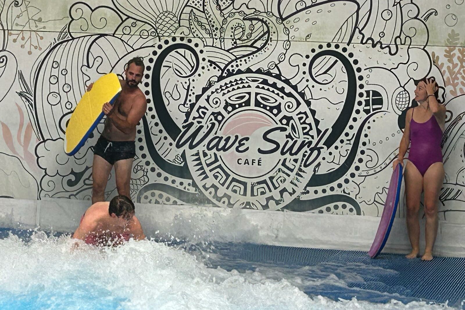 Photo Wave Surf Café