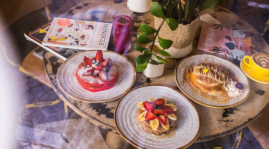 Plat du restaurant decor et salteado